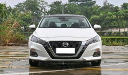 日产天籁爆料视频播放下载,揭秘全新车型细节与性能表现